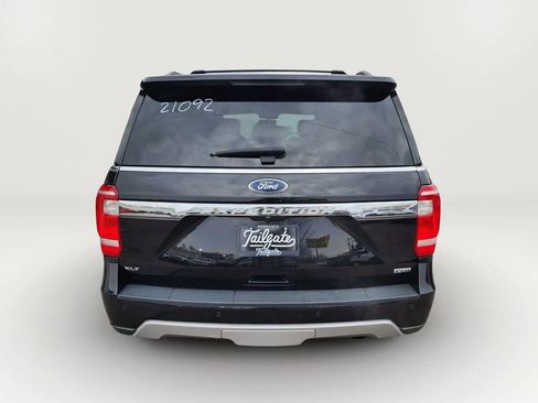 Used 2020 Ford Expedition XLT w/ Equipment Group 202A AWD/4WD image 6