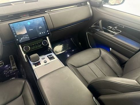 Used 2023 Land Rover Range Rover SE AWD/4WD image 23