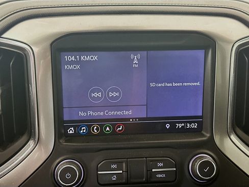 Used 2019 Chevrolet Silverado 1500 LTZ w/ LTZ Premium Package AWD/4WD image 15