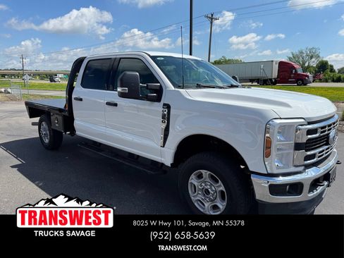 Used 2025 Ford F350 XLT AWD/4WD image 16
