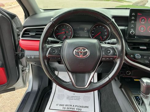 Used 2022 Toyota Camry XSE image 14