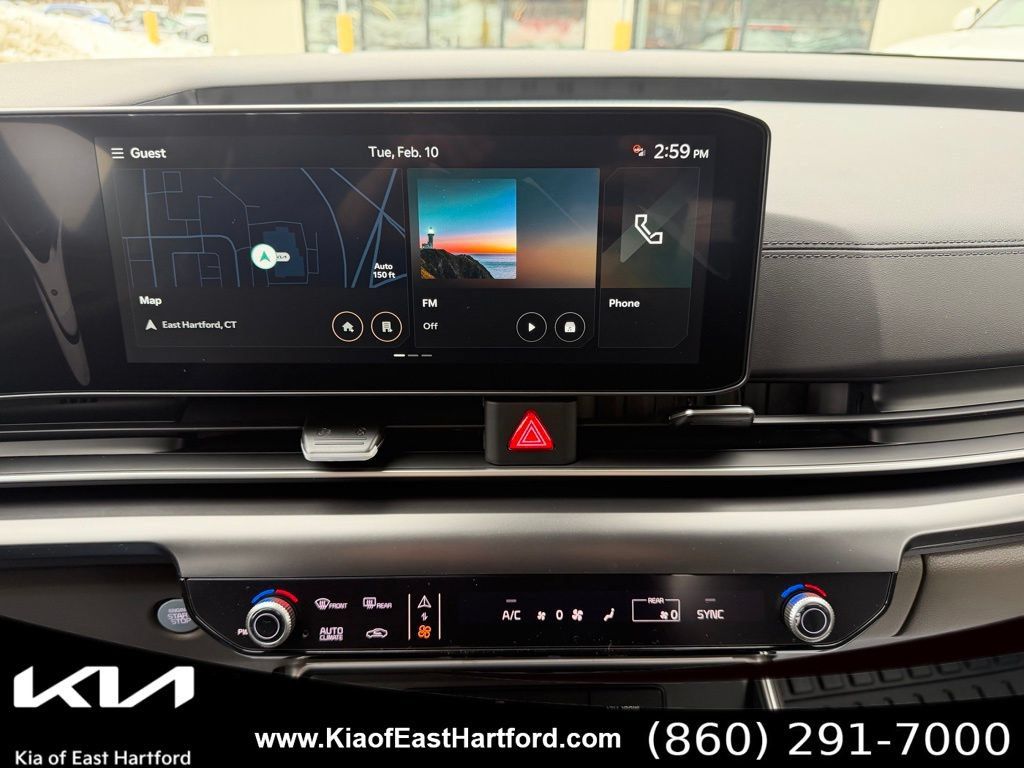 New 2026 Kia Carnival LX FWD image 30