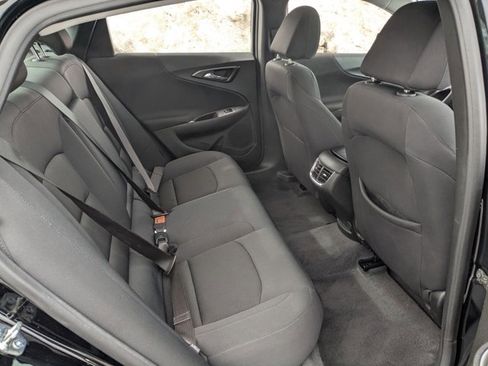 Used 2023 Chevrolet Malibu LT image 21