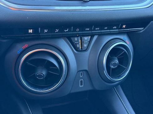Used 2023 Chevrolet Blazer LT w/ Midnight/Sport Edition image 18