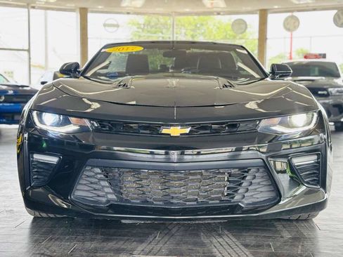Used 2017 Chevrolet Camaro SS RWD image 18
