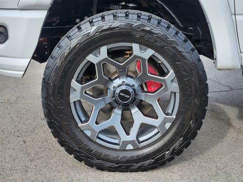 Used 2022 RAM 1500 Laramie w/ Sport Appearance Package image 10