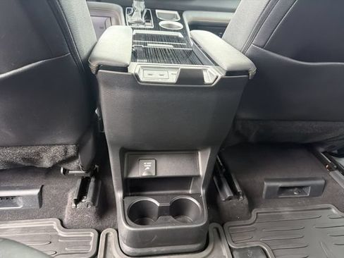 Used 2025 Toyota Sienna XLE Woodland Edition AWD/4WD image 22