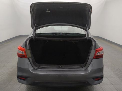 Used 2018 Nissan Sentra SV FWD image 29