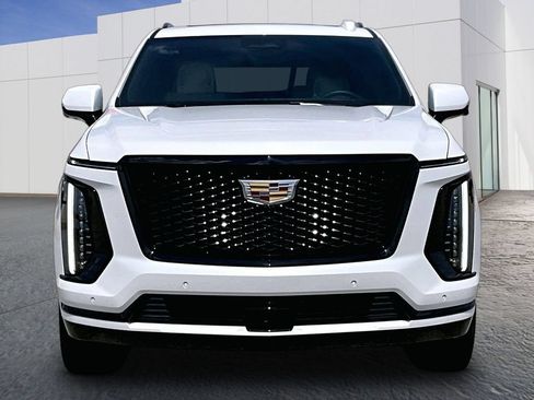 Used 2025 Cadillac Escalade Sport w/ Touring Package AWD/4WD image 10
