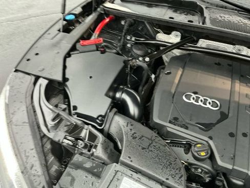 Used 2023 Audi Q5 2.0T Premium Plus w/ Premium Plus Package AWD/4WD image 17