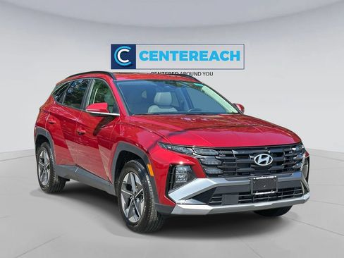 Used 2025 Hyundai Tucson SEL AWD/4WD image 4