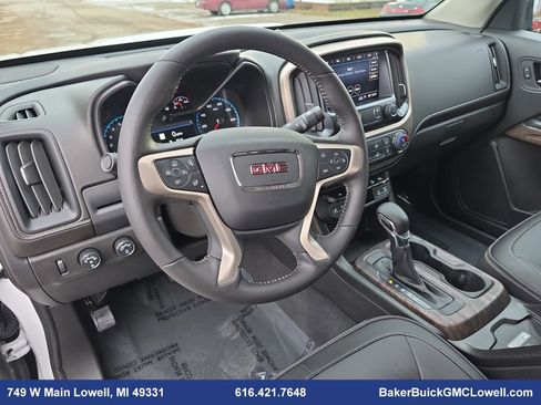 Used 2022 GMC Canyon Denali image 15