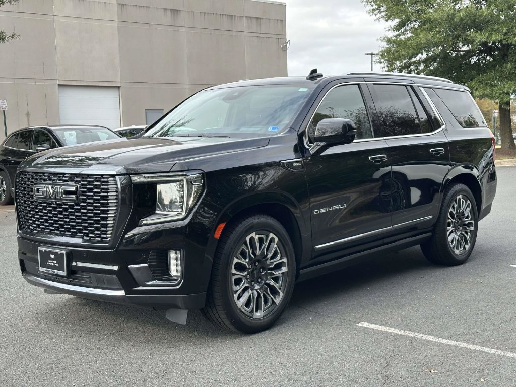 Used 2023 GMC Yukon Denali Ultimate AWD/4WD image 21