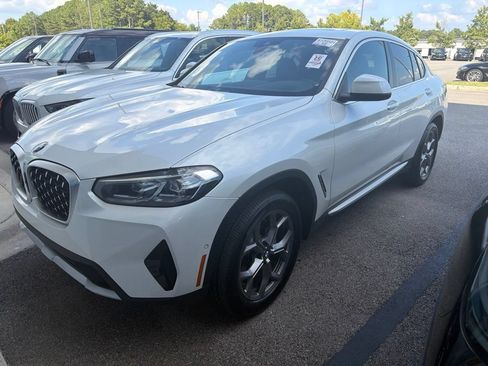 Used 2024 BMW X4 xDrive30i AWD/4WD image 1