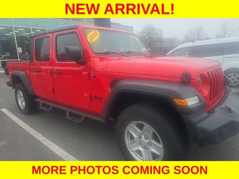 Used 2020 Jeep Gladiator Sport w/ Quick Order Package 24S image 4