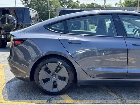 Used 2023 Tesla Model 3 Standard Range RWD image 12