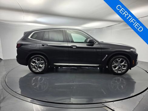 Used 2024 BMW X3 sDrive30i w/ Convenience Package RWD image 3