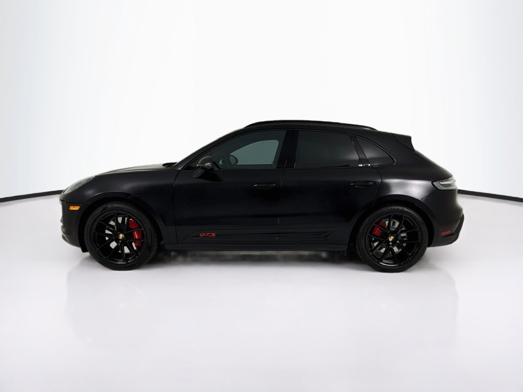 Certified 2024 Porsche Macan GTS AWD/4WD image 2