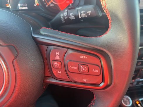 Used 2024 Jeep Wrangler Unlimited Rubicon image 16