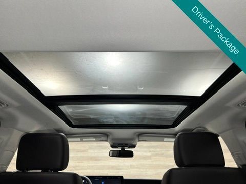 Used 2025 Ford Expedition Max Platinum w/ Platinum Ultimate Package AWD/4WD image 4