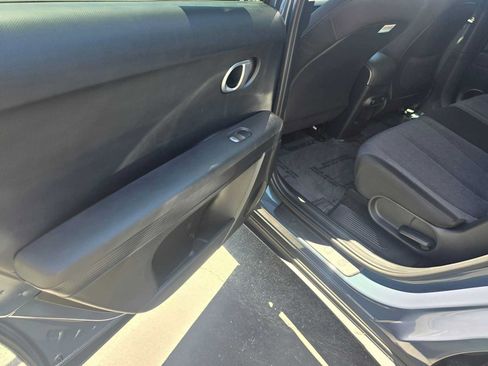 Used 2024 Hyundai Ioniq 5 SEL RWD image 18