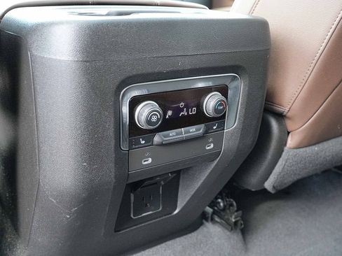 Used 2022 Chevrolet Tahoe High Country AWD/4WD image 20