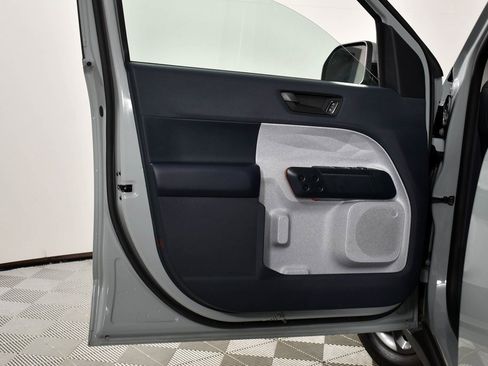 Used 2023 Ford Maverick XLT w/ XLT Luxury Package image 17