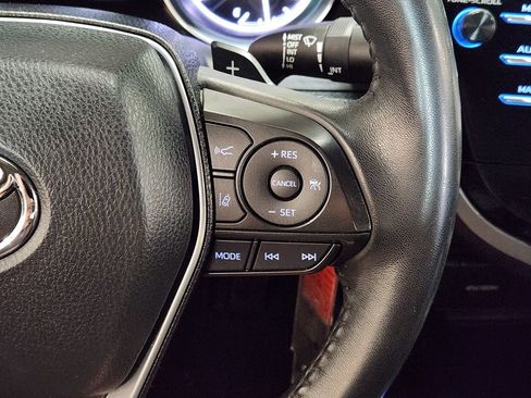 Used 2020 Toyota Camry SE image 45