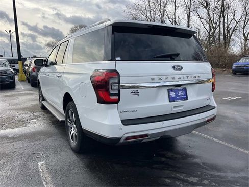 Used 2023 Ford Expedition Max Limited image 5