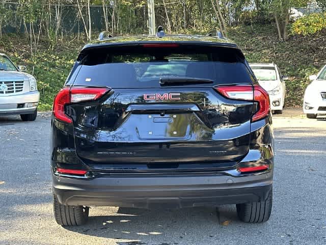 Used 2023 GMC Terrain SLT w/ Infotainment Package II AWD/4WD image 4