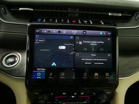 Used 2024 Jeep Grand Cherokee Limited 4xe w/ Luxury Tech Group II image 30