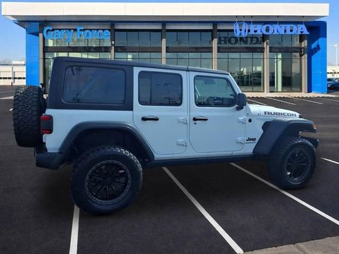Used 2024 Jeep Wrangler Unlimited Rubicon image 2