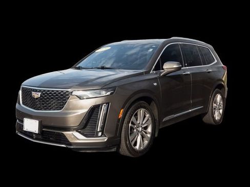 Used 2020 Cadillac XT6 Premium Luxury AWD/4WD image 3
