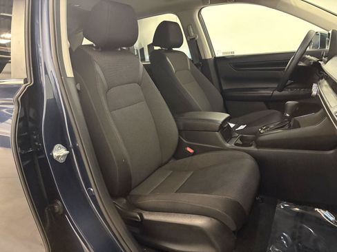 Used 2024 Honda CR-V EX image 40