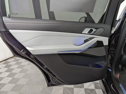 New 2026 BMW X7 xDrive40i AWD/4WD image 36