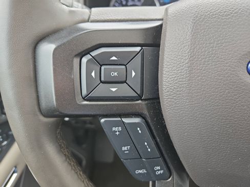 Used 2020 Ford Expedition Limited w/ Equipment Group 301A image 14