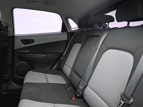 Used 2021 Hyundai Kona SE FWD image 22