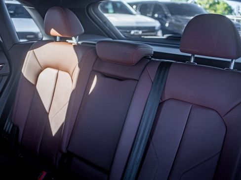 Used 2021 Audi Q3 2.0T Premium Plus w/ Premium Plus Package image 35