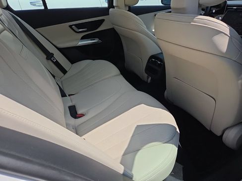 Used 2026 Mercedes-Benz E 350 Sedan image 11
