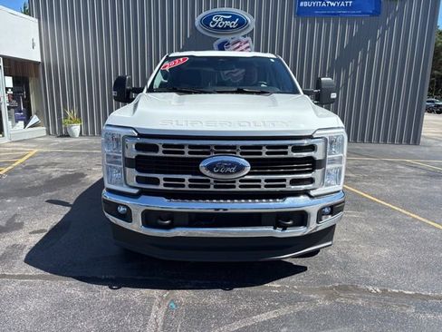 Used 2023 Ford F250 XLT image 9