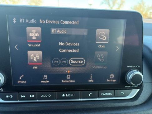 Used 2021 Nissan Rogue S image 13