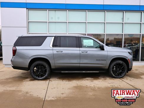 New 2026 Chevrolet Suburban LS w/ LPO, Dark Essentials Package image 1