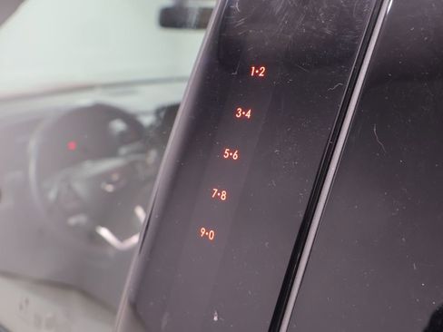 Used 2022 Ford Explorer ST-Line image 10