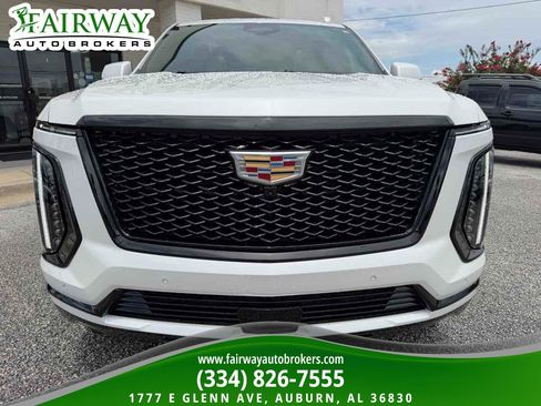 Used 2025 Cadillac Escalade Sport w/ Touring Package AWD/4WD image 2