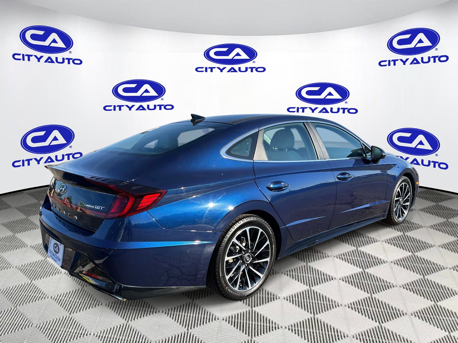 Used 2021 Hyundai Sonata Limited FWD image 3