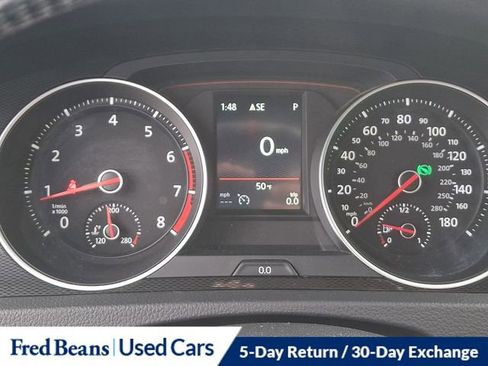 Used 2017 Volkswagen GTI SE image 26