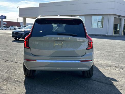 New 2026 Volvo XC90 B5 Plus image 4