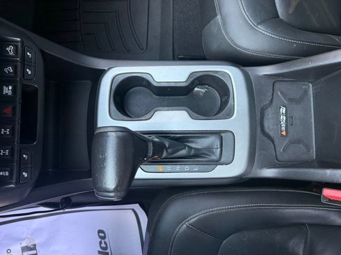 Used 2019 Chevrolet Colorado ZR2 AWD/4WD image 37