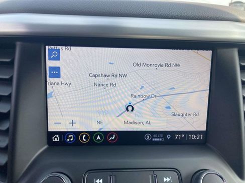 Used 2023 GMC Acadia SLT w/ Technology Package image 23