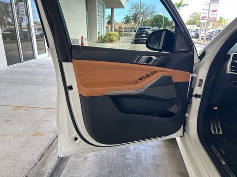 Used 2023 BMW X5 sDrive40i w/ M Sport Package image 42